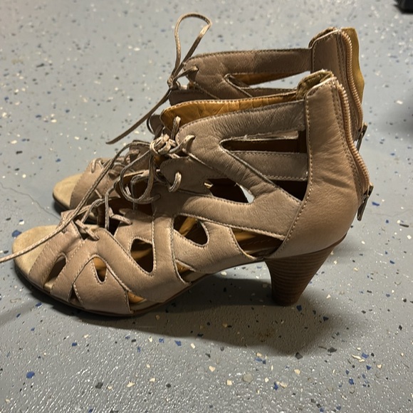 Nine West Minimal Sandal Bootie Heel - Picture 2 of 5